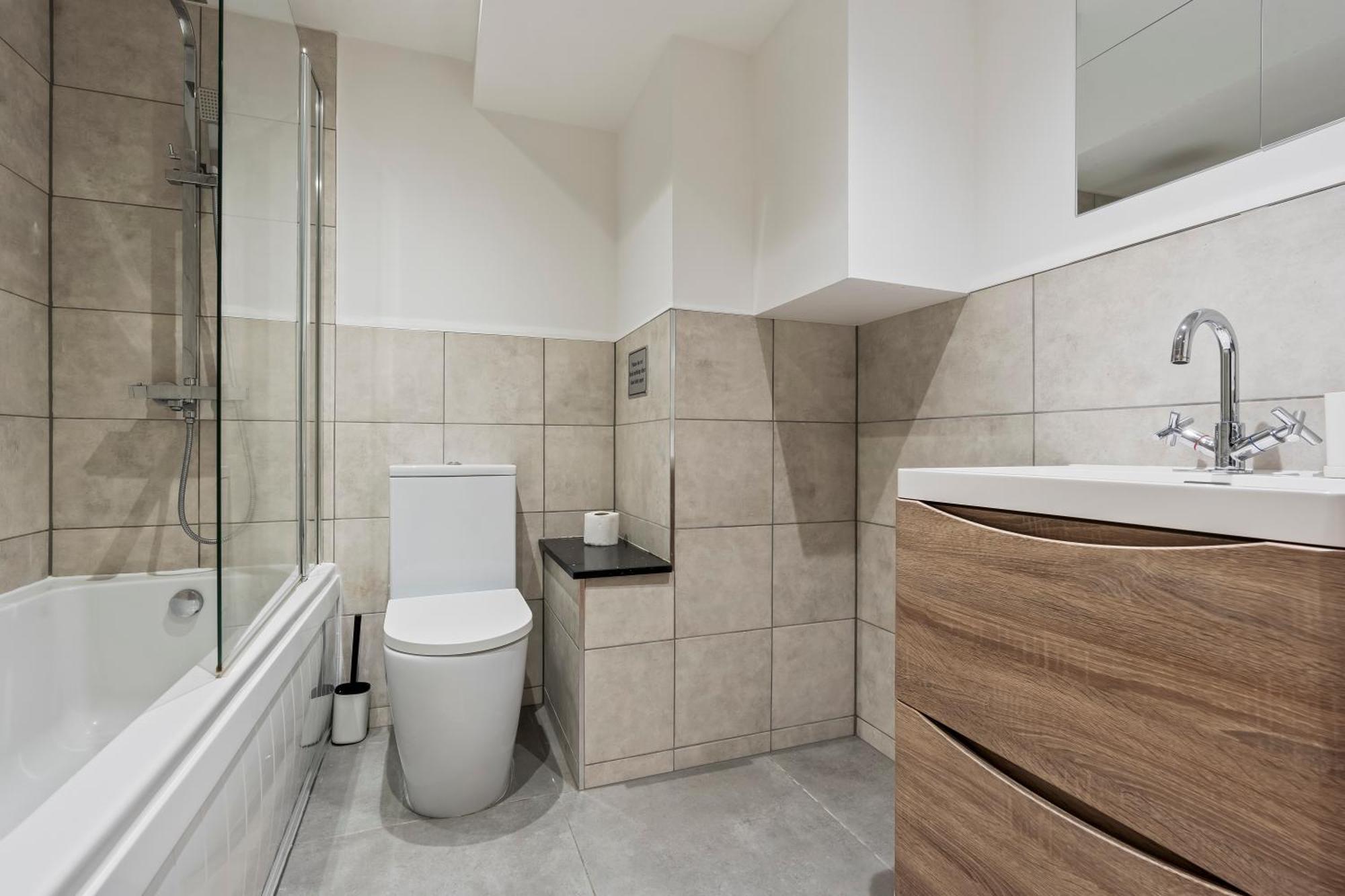 3 Bedroom Duplex In Jewellery Quarter Birmingham